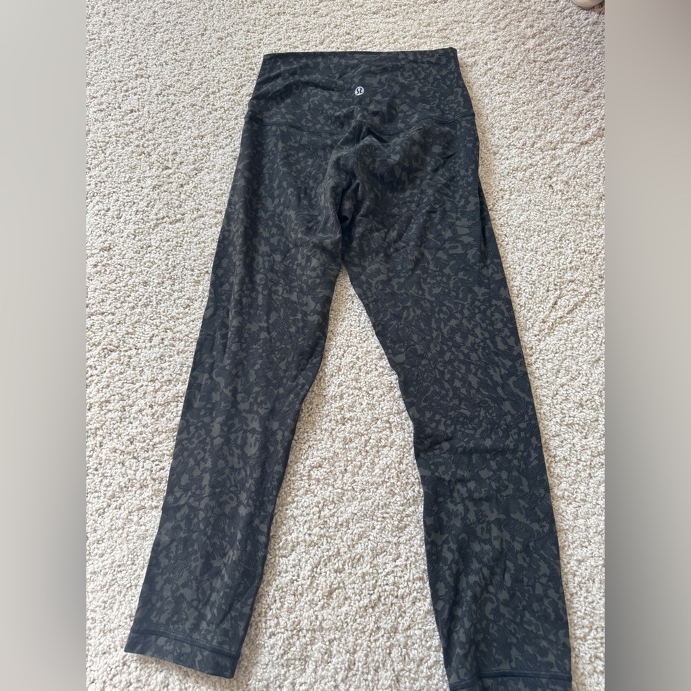 Lululemon Align Crop  21" Wild Thing Camo Dark Olive Multi
